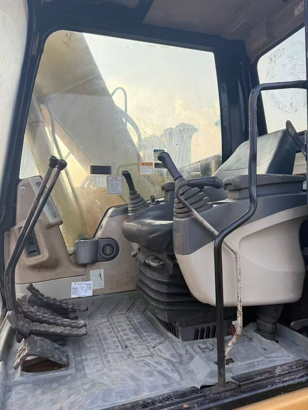Buy Caterpillar 311C Used Excavator / 6