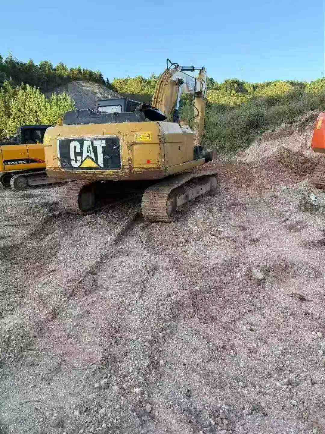 Buy Caterpillar 326DL Used Excavator / 4