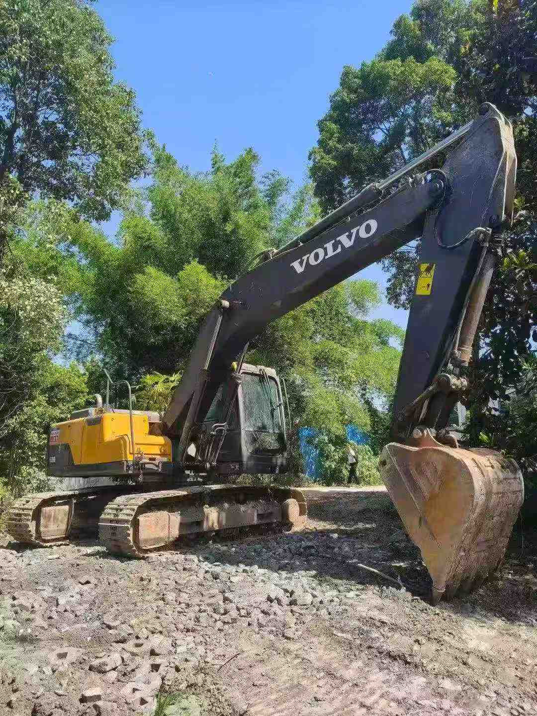 Buy Volvo EC210D Used Excavator / 5