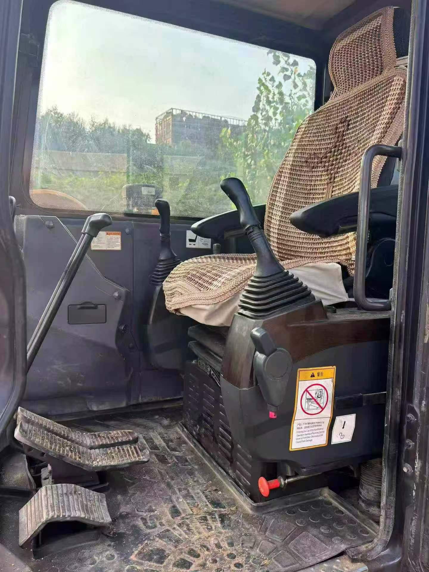 Buy Sany SY60 Used Excavator / 6