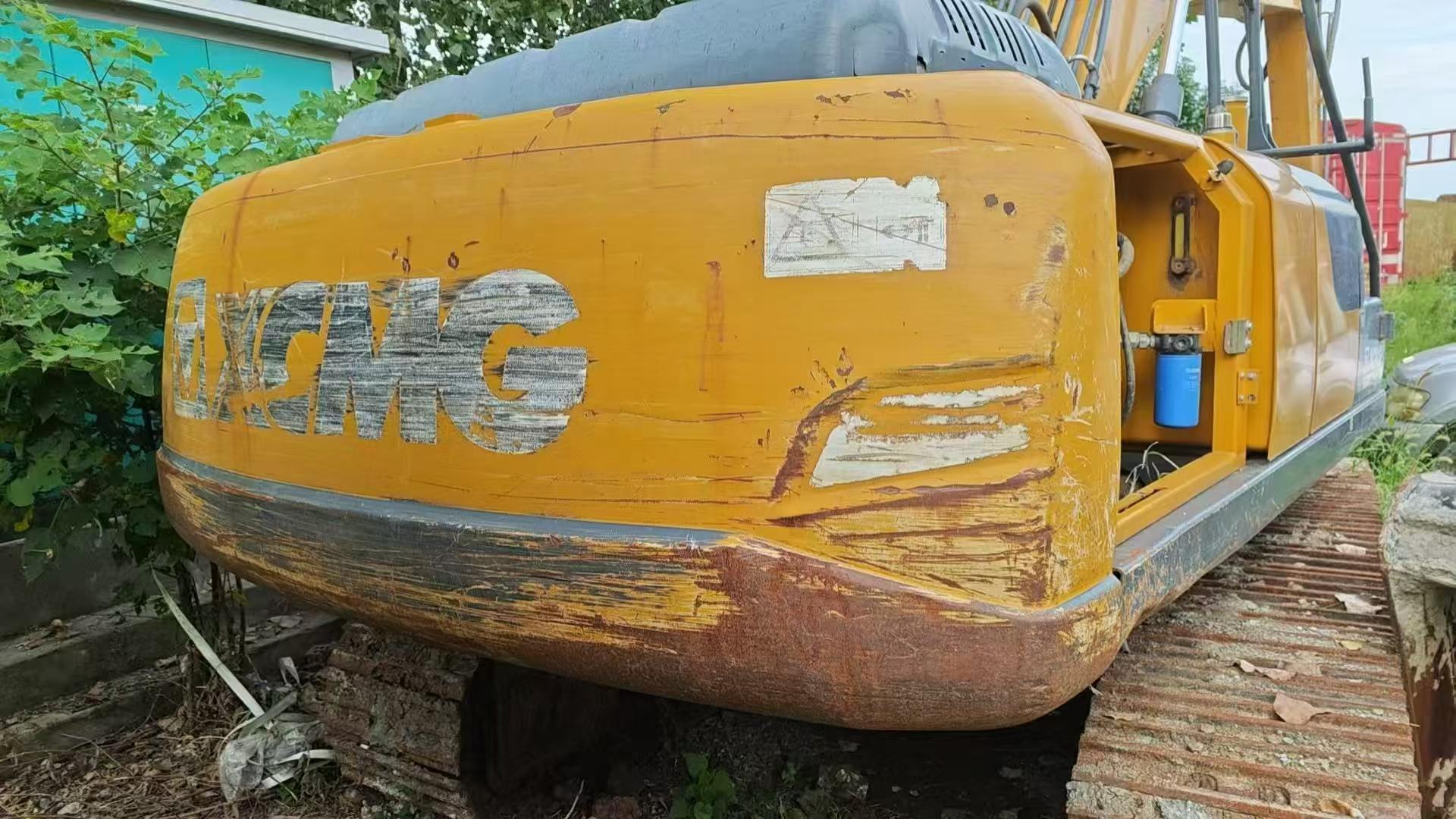 Buy XCMG XE200 Used Excavator / 9