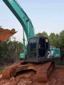 Buy Kobelco SK210 Used Excavator / 3 Buy Kobelco SK210 Used Excavator / 3