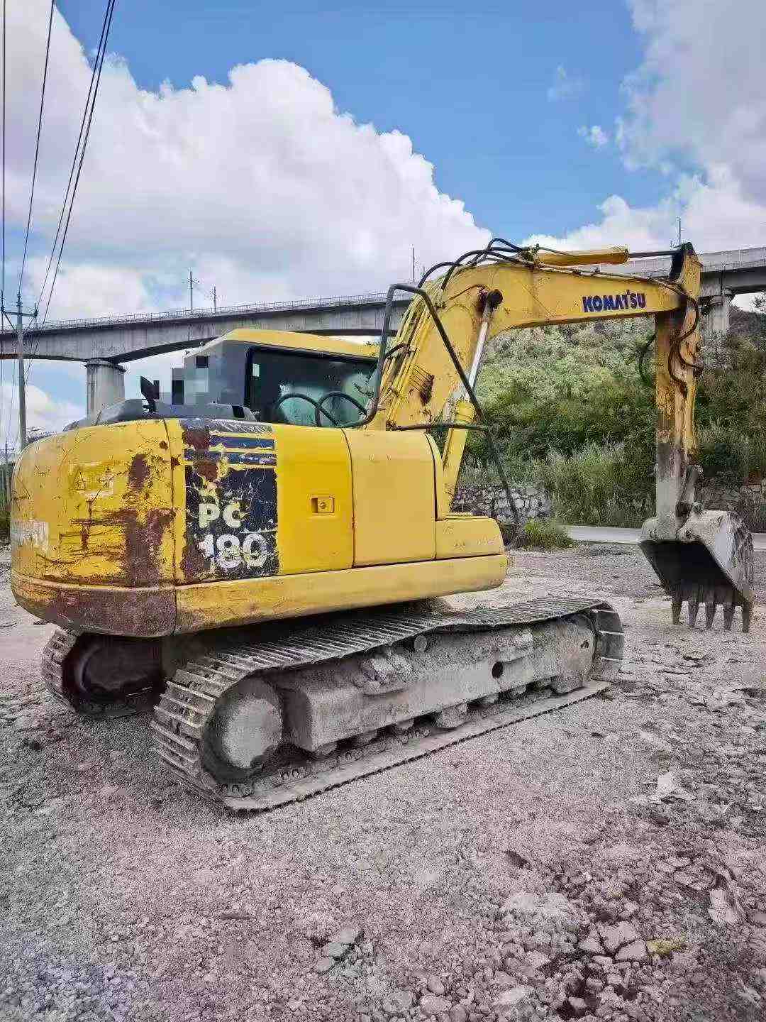 Buy Komatsu PC130 Used Excavator / 2