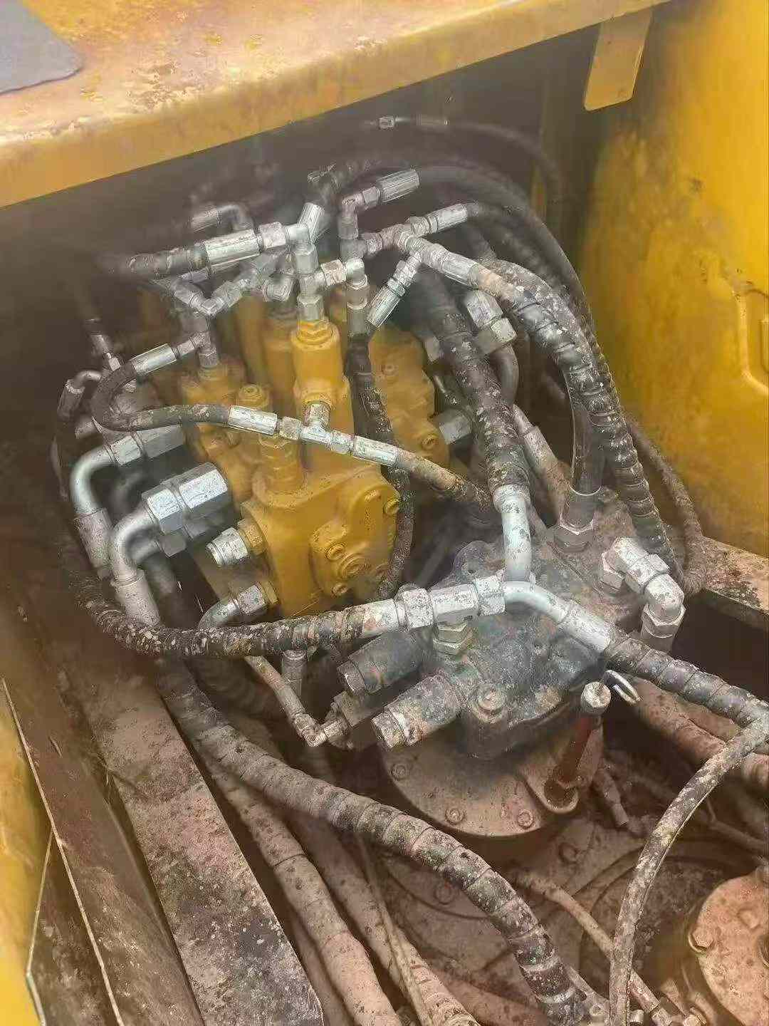 Buy Sany SY135 Used Excavator / 2
