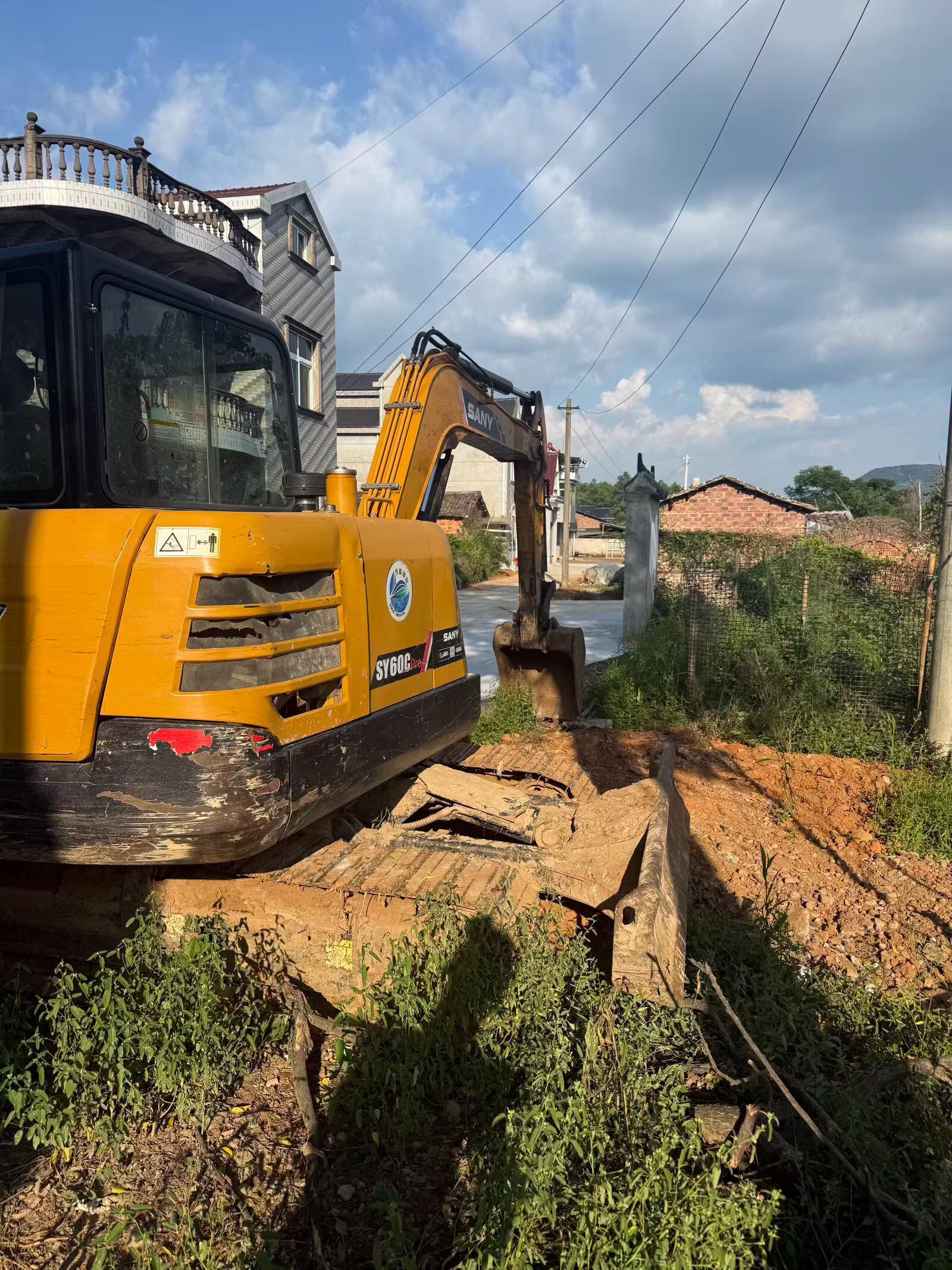 Buy Sany SY60 Used Excavator / 2