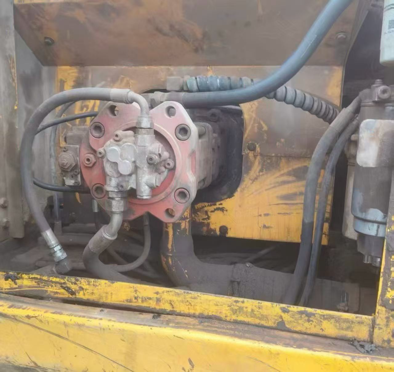 Buy Hyundai R225-7 Used Excavator / 6