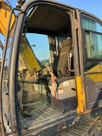 Buy XCMG XE80 Used Excavator / 2 Buy XCMG XE80 Used Excavator / 2