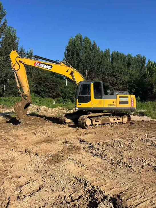 Buy XCMG XE215 Used Excavator / 1