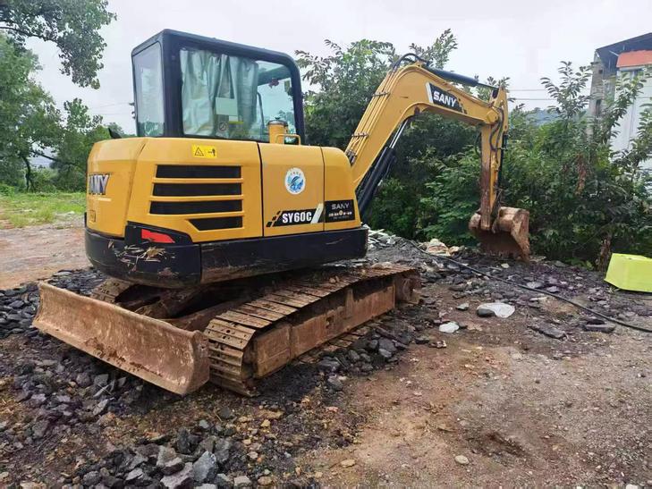 Buy Sany SY60 Used Excavator / 1