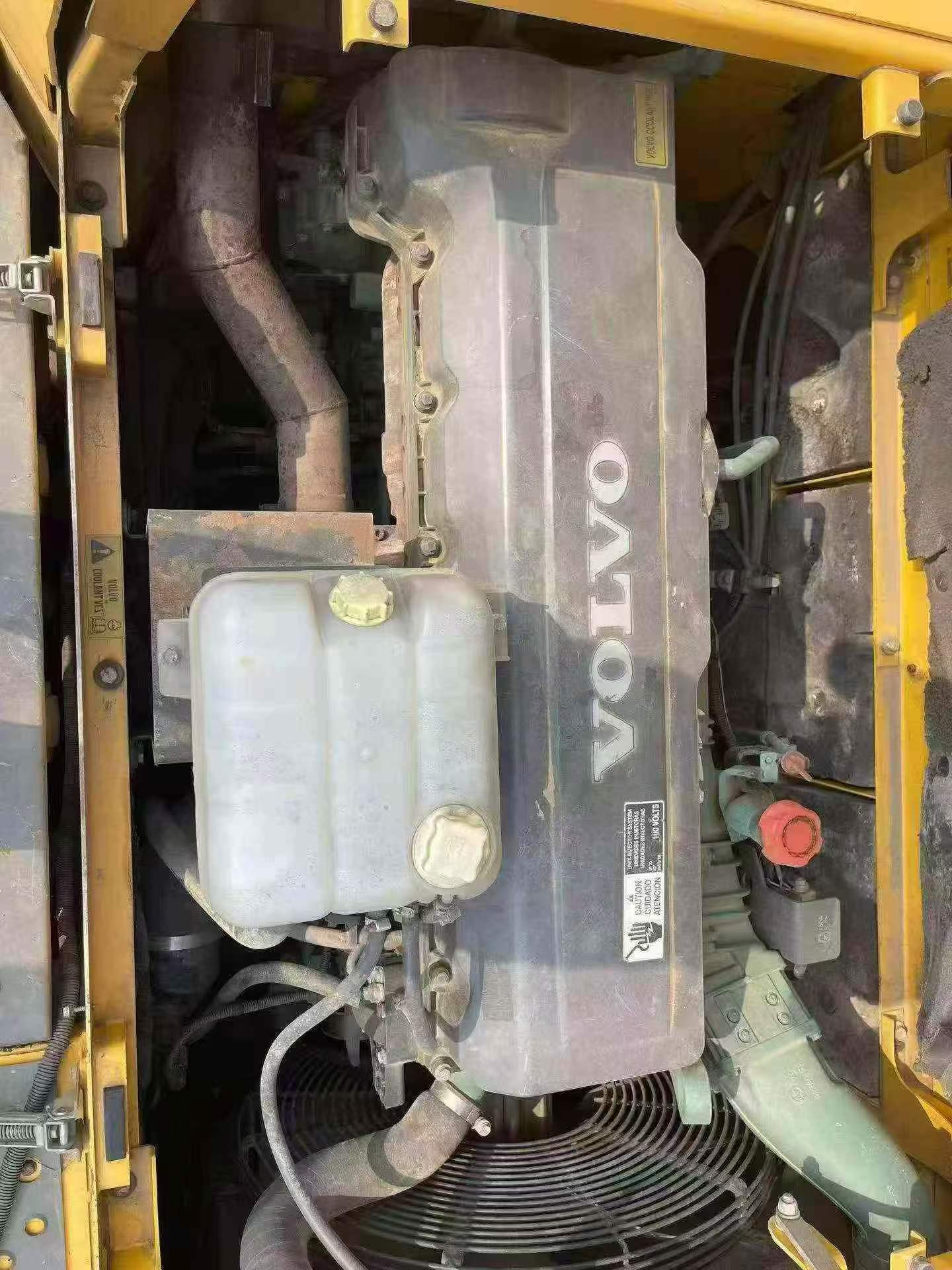 Buy Volvo EC480DL Used Excavator / 7