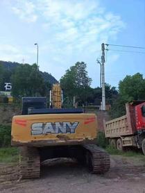 Buy Sany SY215C-8 Used Excavator / 4 Buy Sany SY215C-8 Used Excavator / 4