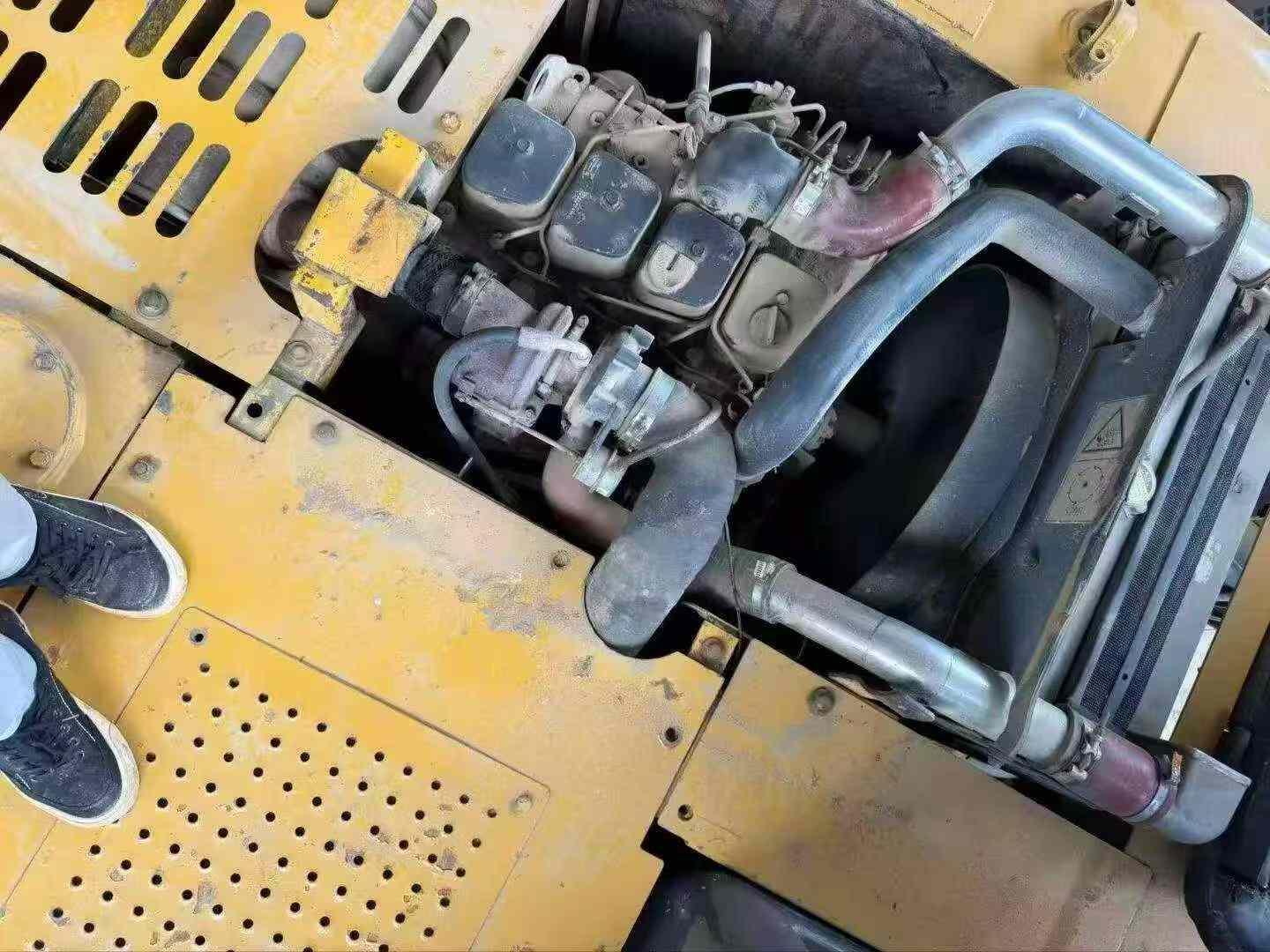 Buy XCMG XE150 Used Excavator / 6