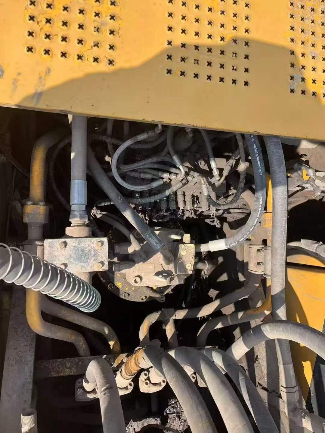 Buy Sany SY385C Used Excavator / 3