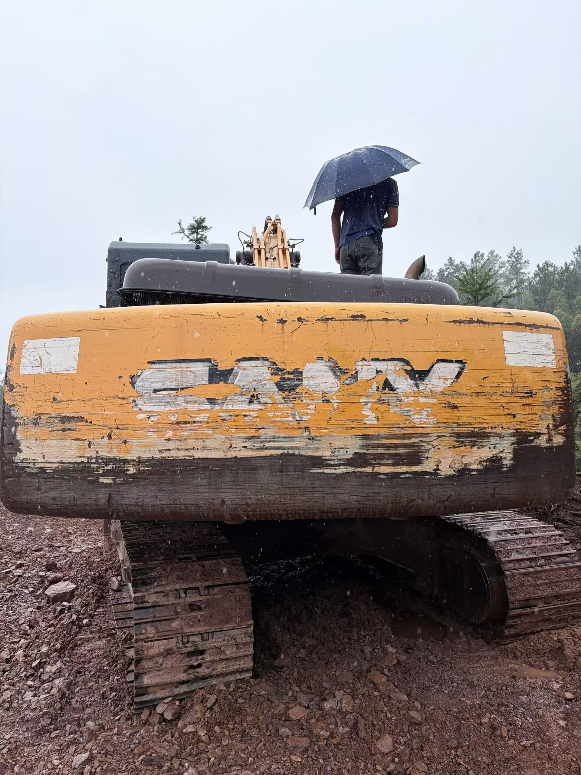 Buy Sany SY195C Used Excavator / 2