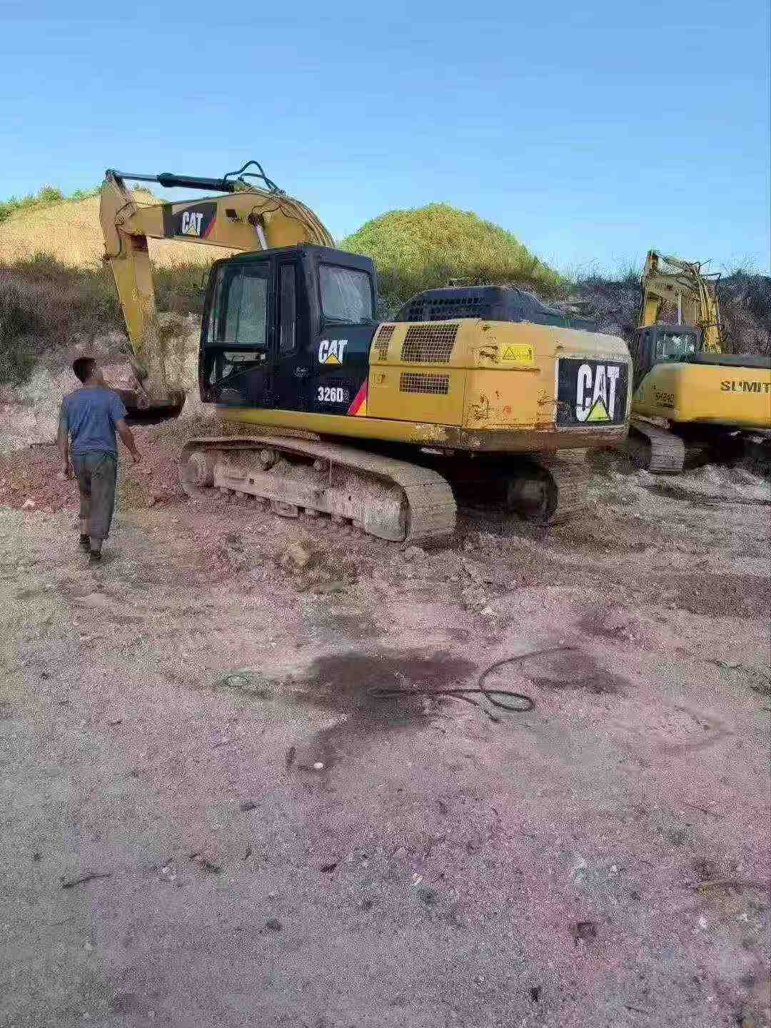 Buy Caterpillar 326DL Used Excavator / 4