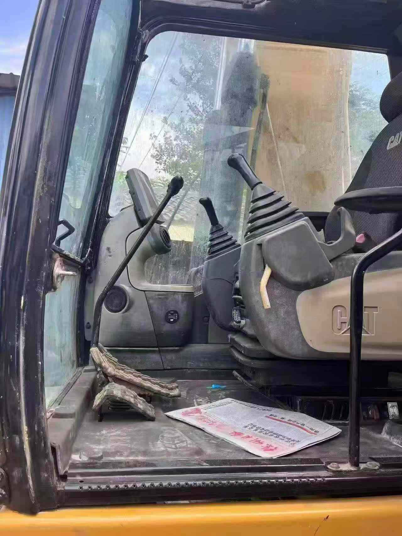 Buy Caterpillar 323 Used Excavator / 9