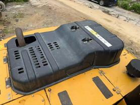 Buy Sany SY200C Used Excavator / 6 Buy Sany SY200C Used Excavator / 6