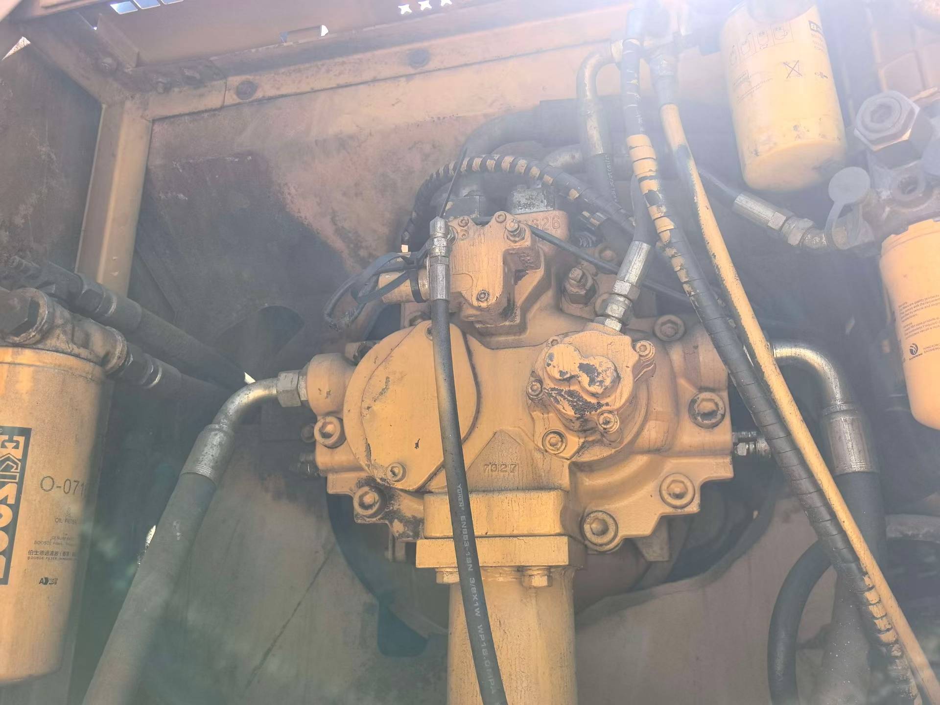 Buy Caterpillar 330C Used Excavator / 5