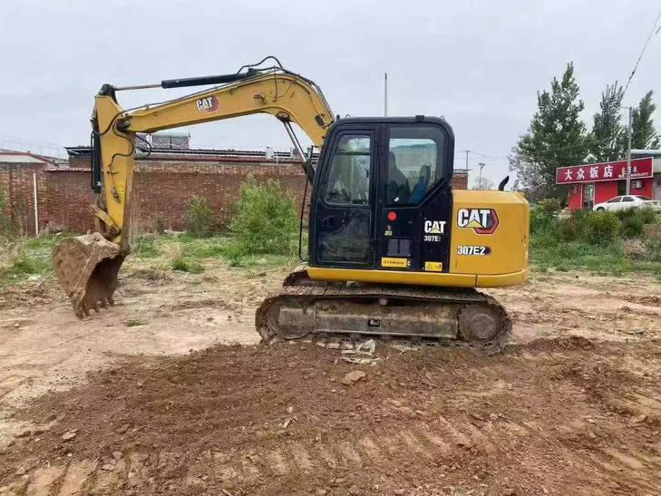 Buy Caterpillar 307B Used Excavator / 1