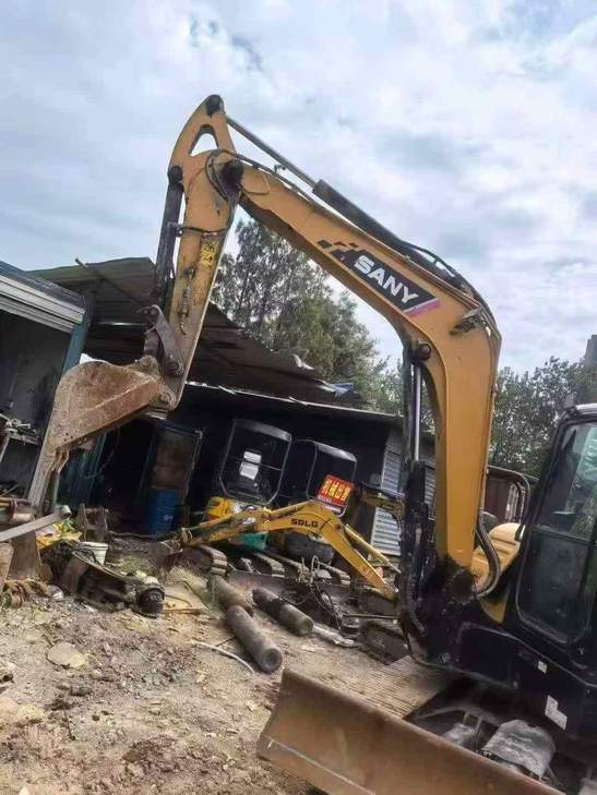 Buy Sany SY60 Used Excavator / 1