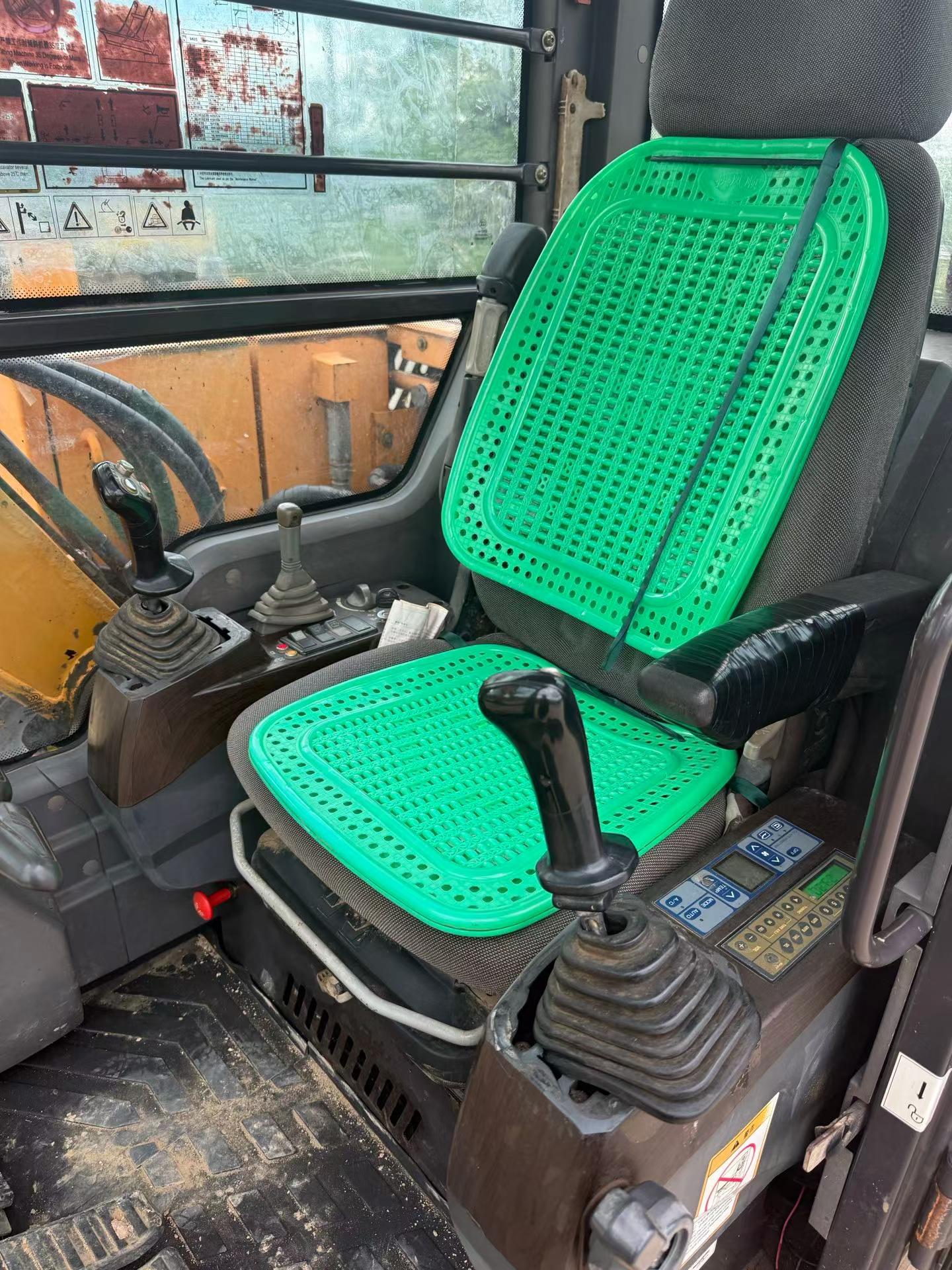 Buy Sany SY95C Used Excavator / 7