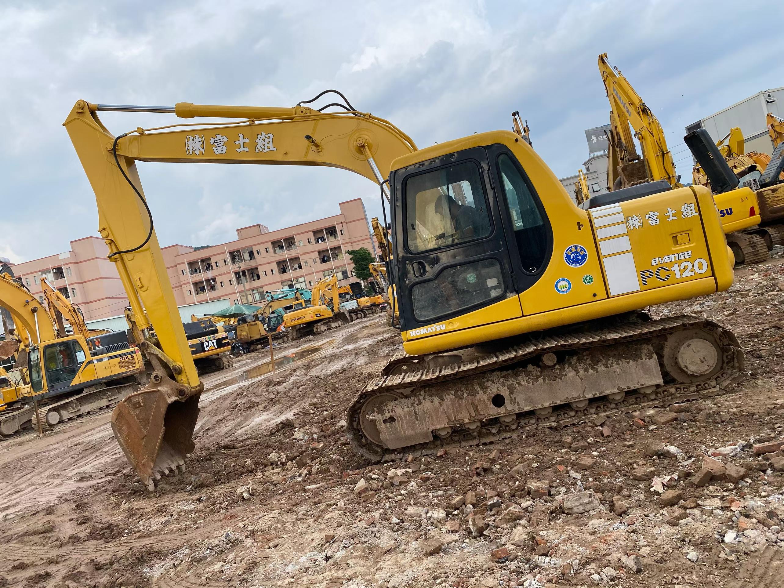 Buy Komatsu PC120-6E Used Excavator / 4