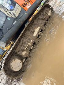 Buy Hitachi EX200 Used Excavator / 5 Buy Hitachi EX200 Used Excavator / 5