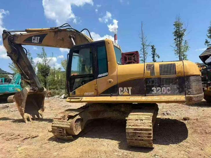 Buy Caterpillar 320C Used Excavator / 1