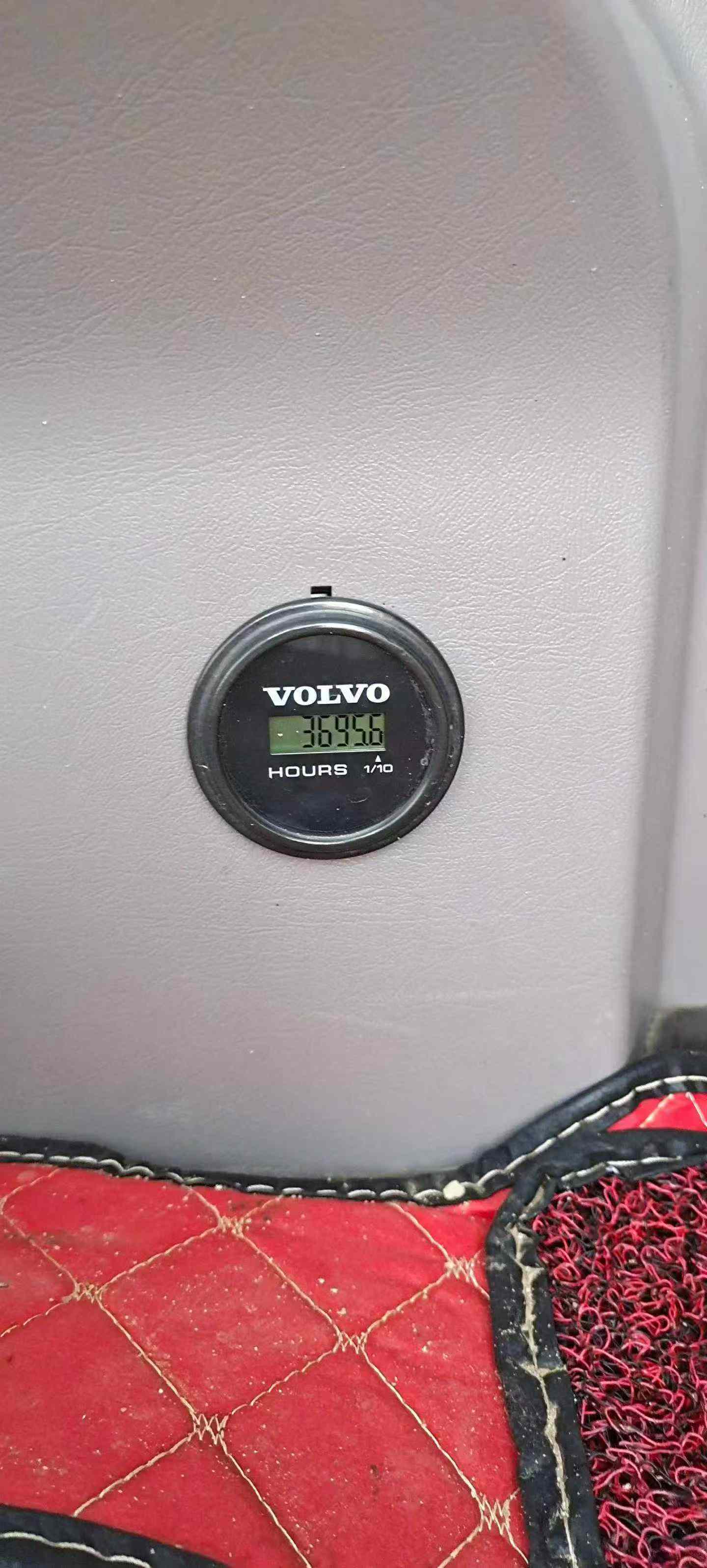 Buy Volvo L120E Used Excavator / 2