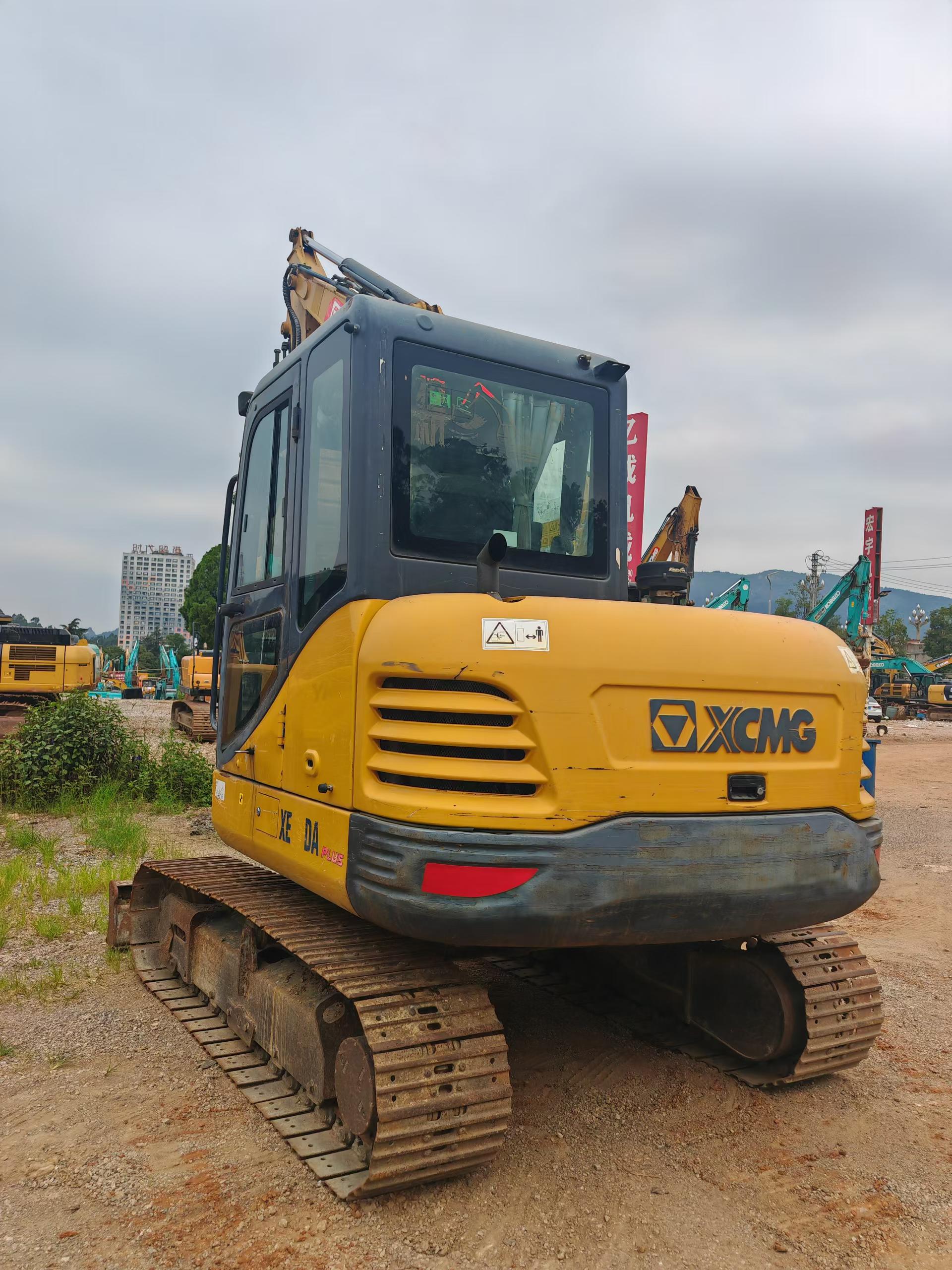 Buy XCMG XE60 Used Excavator / 3