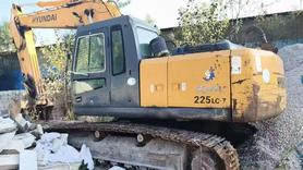 Buy Hyundai R225-7 Used Excavator / 2 Buy Hyundai R225-7 Used Excavator / 2