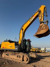 Buy XCMG XE600DK Used Excavator / 6 Buy XCMG XE600DK Used Excavator / 6