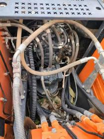 Buy Doosan S130W-3 Used Excavator / 2 Buy Doosan S130W-3 Used Excavator / 2