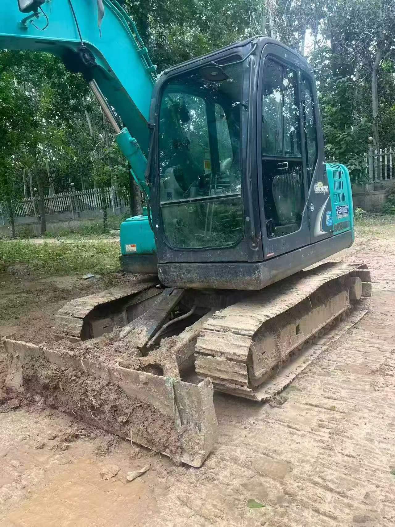 Buy Kobelco SK75 Used Excavator / 8