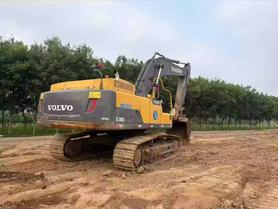 Buy Volvo L250G Used Excavator / 4 Buy Volvo L250G Used Excavator / 4