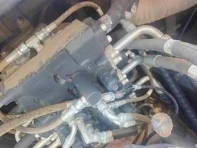 Buy Doosan DX215-9CN Used Excavator / 2 Buy Doosan DX215-9CN Used Excavator / 2