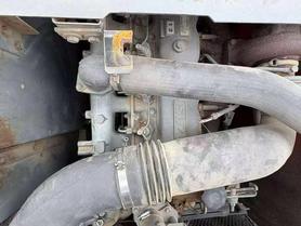 Buy Hitachi EX200-5 Used Excavator / 4 Buy Hitachi EX200-5 Used Excavator / 4