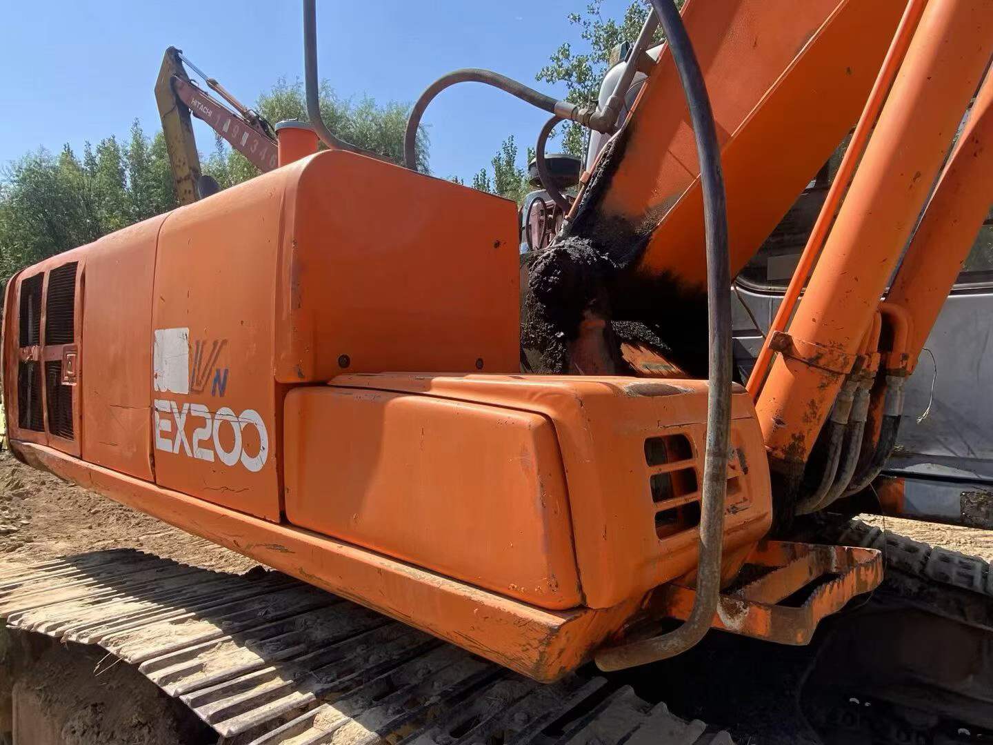 Buy Hitachi EX200-5 Used Excavator / 2