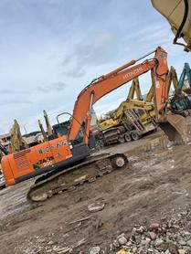 Buy Hitachi EX200 Used Excavator / 2 Buy Hitachi EX200 Used Excavator / 2