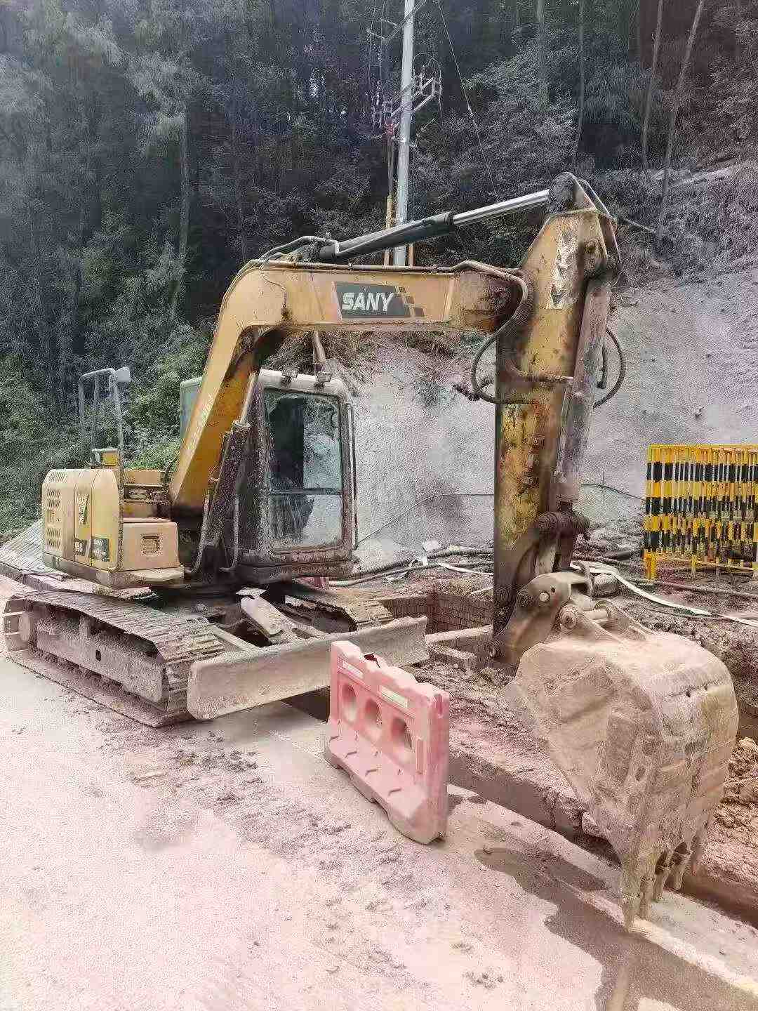 Buy Sany SY75 Used Excavator / 5