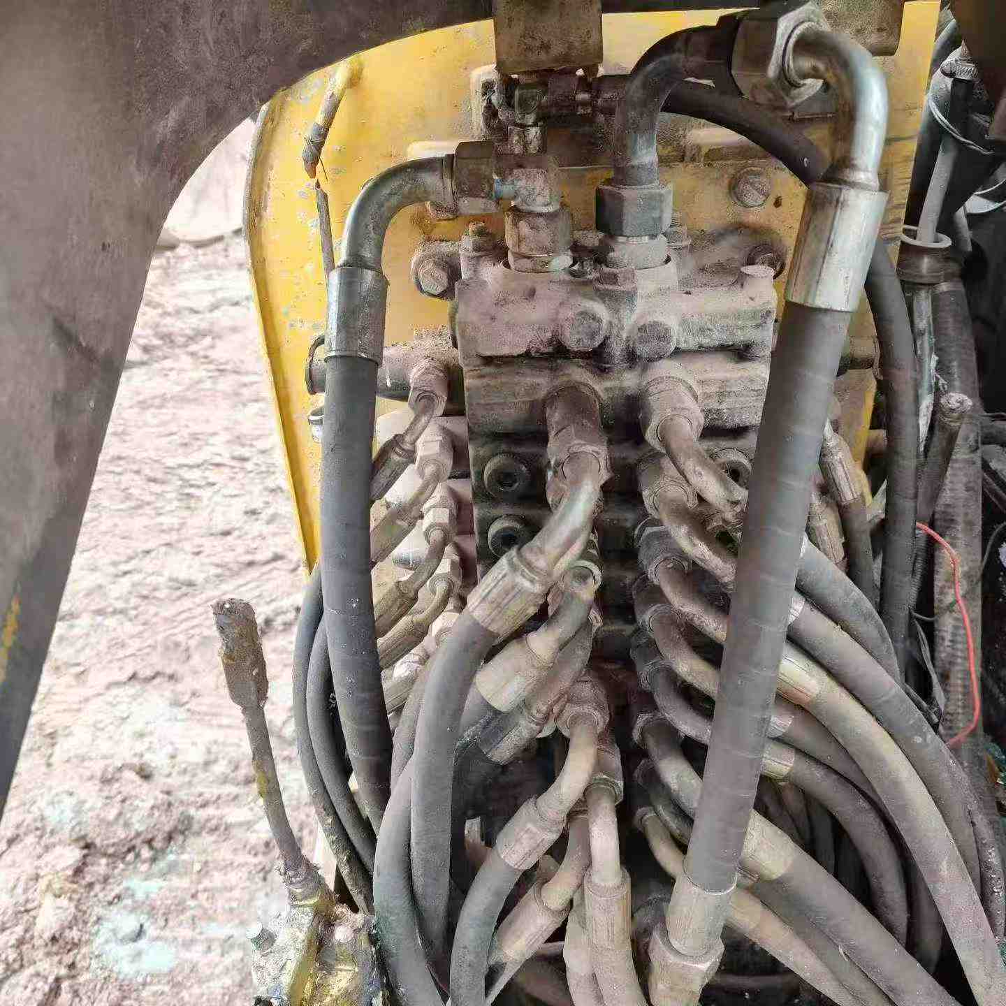 Buy XCMG XE60 Used Excavator / 6