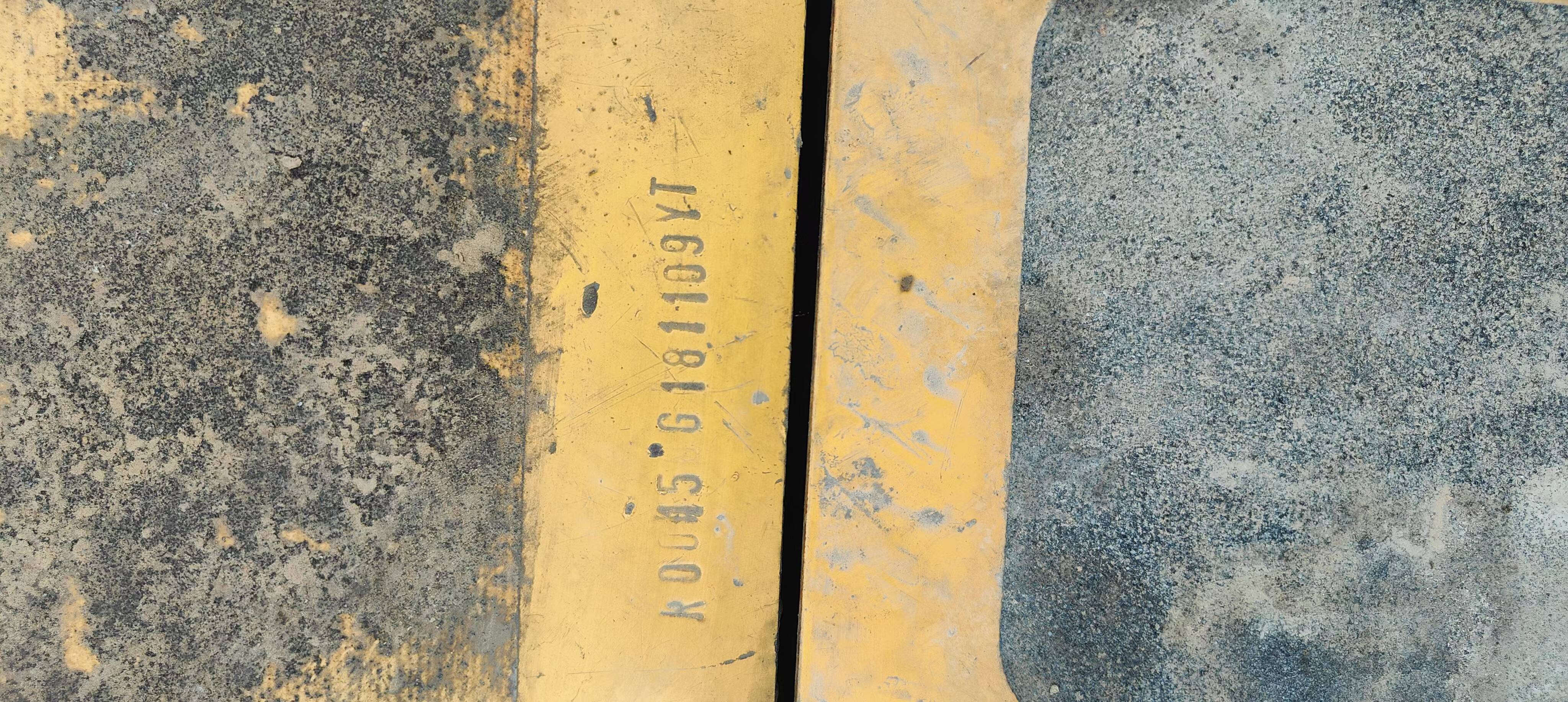 Buy XCMG XE150 Used Excavator / 4