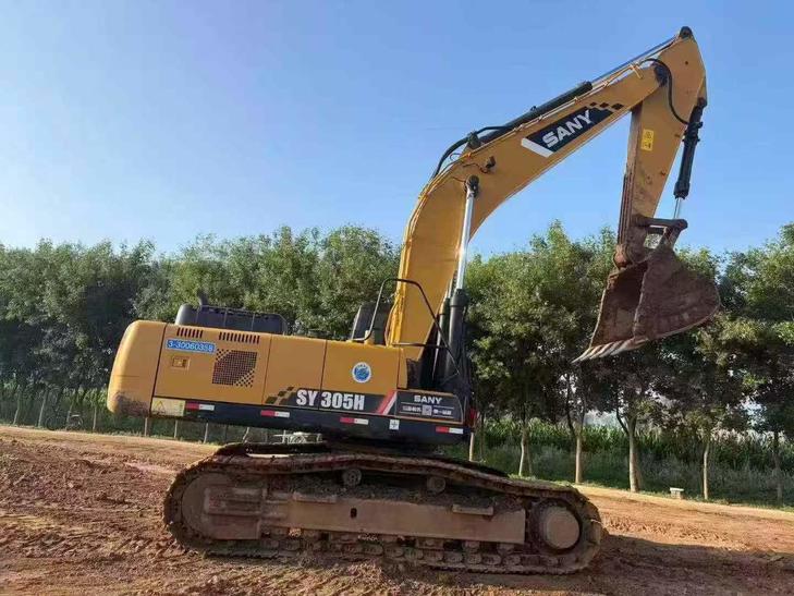 Buy Sany SY285C-8 Used Excavator / 1