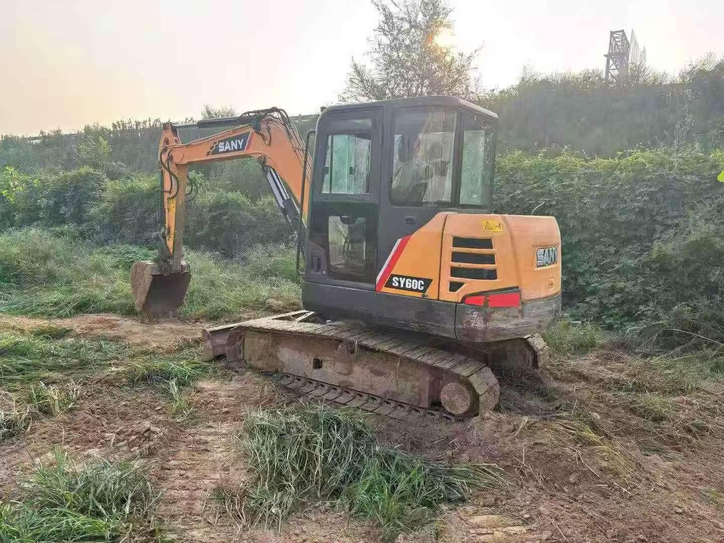 Buy Sany SY60 Used Excavator / 2