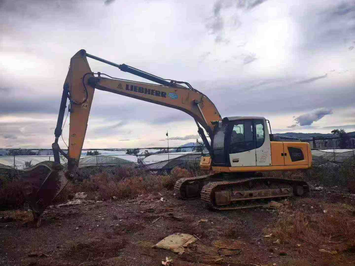Buy Liebherr Used Excavator / 2