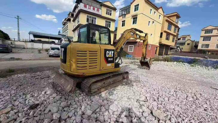 Buy Caterpillar 305.5 Used Excavator / 1