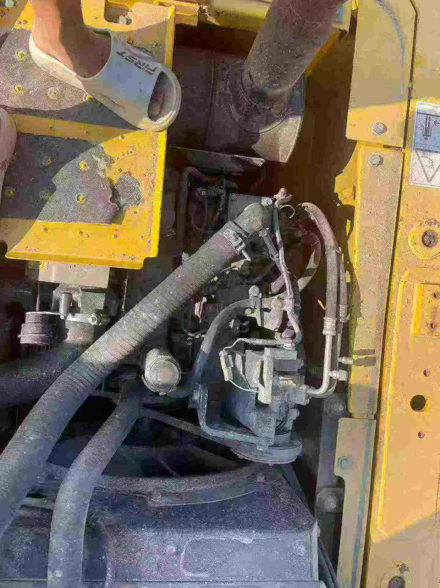 Buy Komatsu PC110-7 Used Excavator / 5
