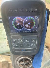 Buy XCMG XE75C Used Excavator / 3 Buy XCMG XE75C Used Excavator / 3