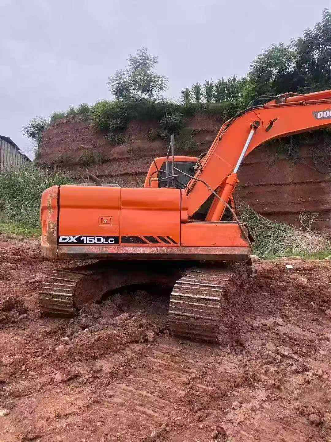 Buy Doosan DH150 Used Excavator / 3