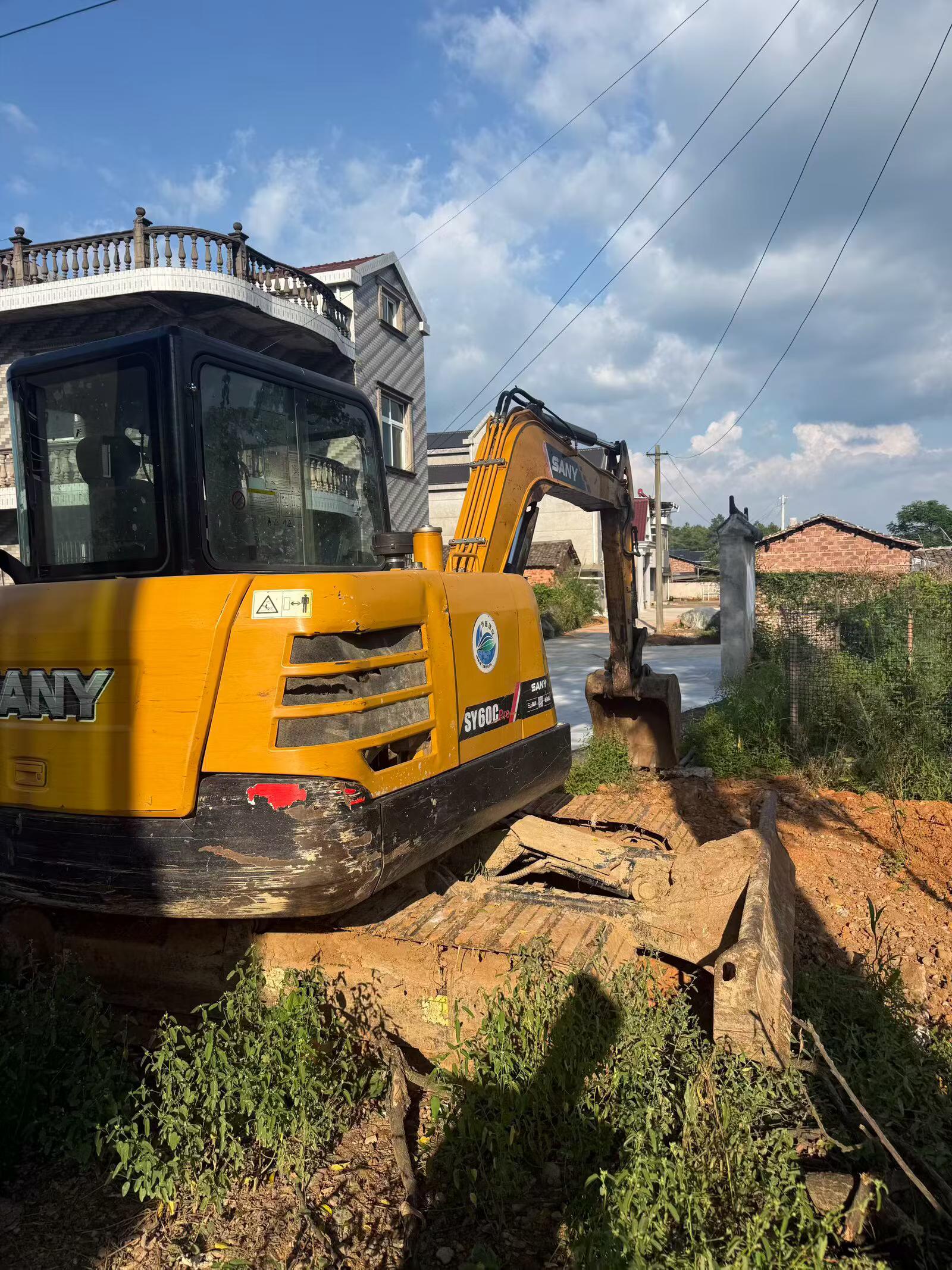 Buy Sany SY60 Used Excavator / 3
